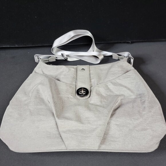 Baggallini Gray Crossbody Travel Bag – Multiple Zip Pockets, Great Condition! - Picture 2 of 14